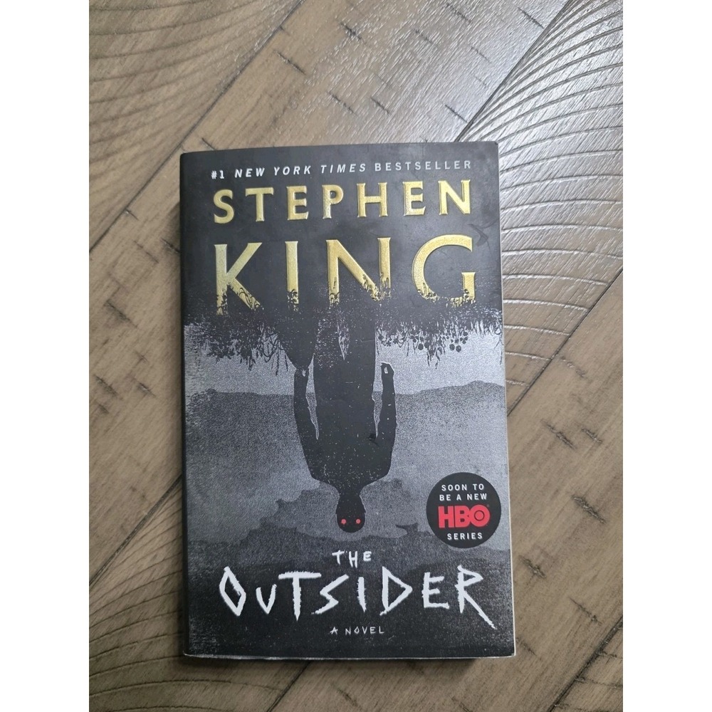 Outsider : A Novel by Stephen King (2018, Hardcover)